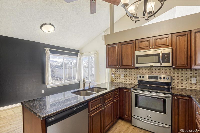 5298 S Zeno Way, Centennial, CO 80015