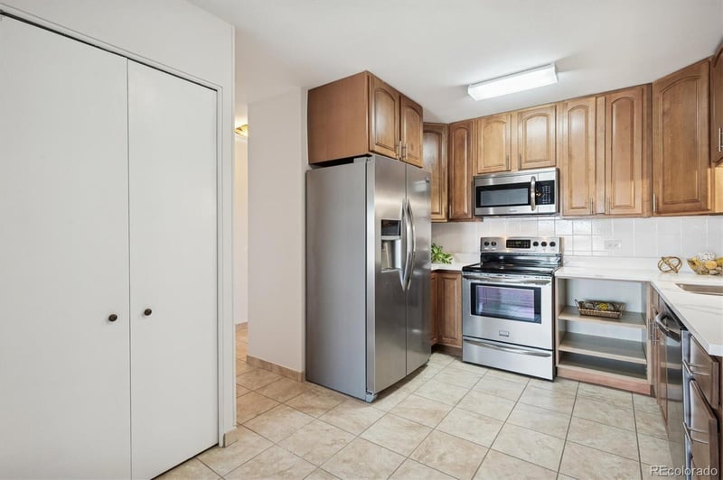 715 S Alton Way #5D, Denver, CO 80247