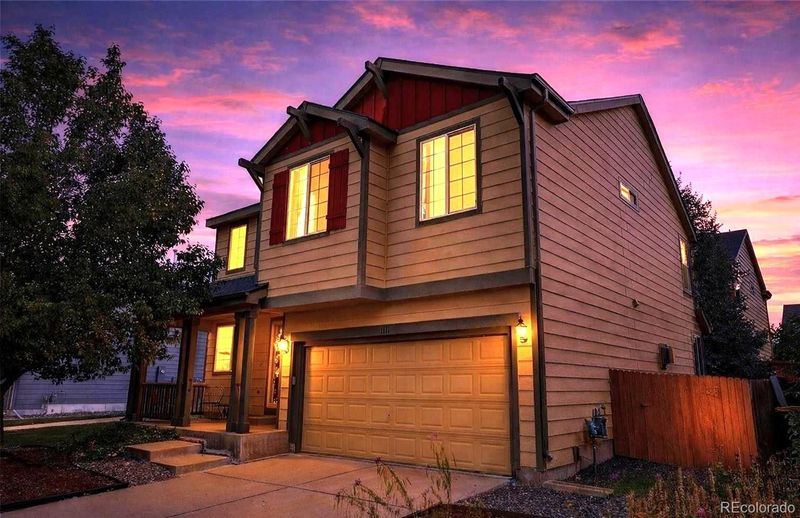1131 S Chester Ct, Denver, CO 80247