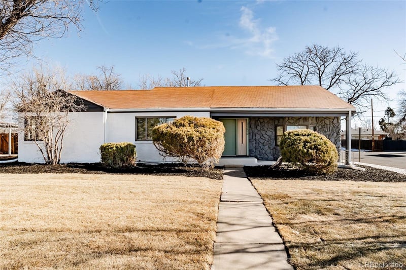 2200 Poplar St, Denver, CO 80207