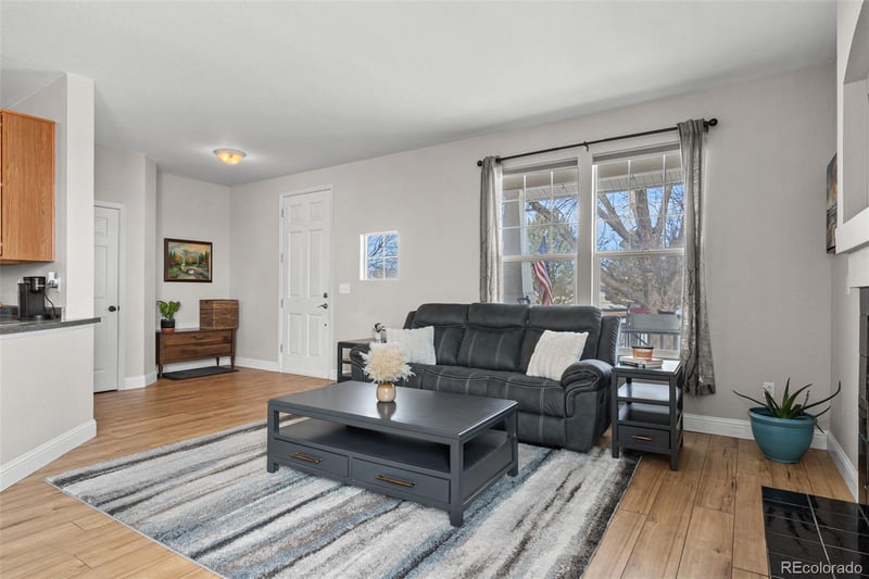 7400 Russell Cir, Longmont, CO 80504