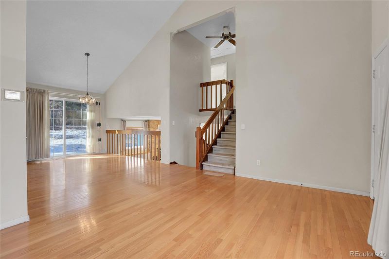 709 S Granby Cir, Aurora, CO 80012