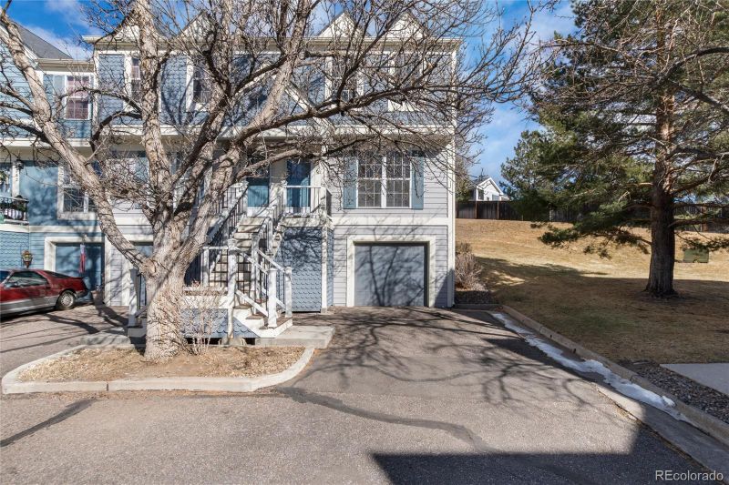 9256 W Ontario Dr, Littleton, CO 80128