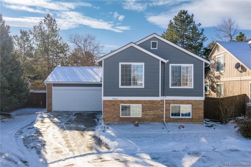 9364 Cattail Ct, Highlands Ranch, CO 80126