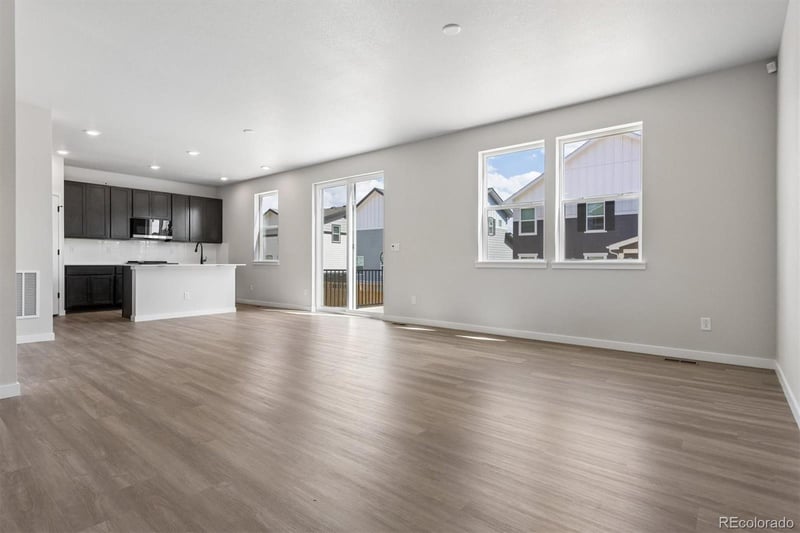 22816 E 47th Pl, Aurora, CO 80019