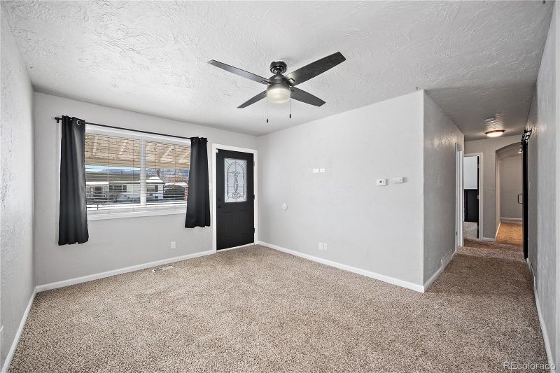 2245 Ivanhoe Dr, Colorado Springs, CO 80911