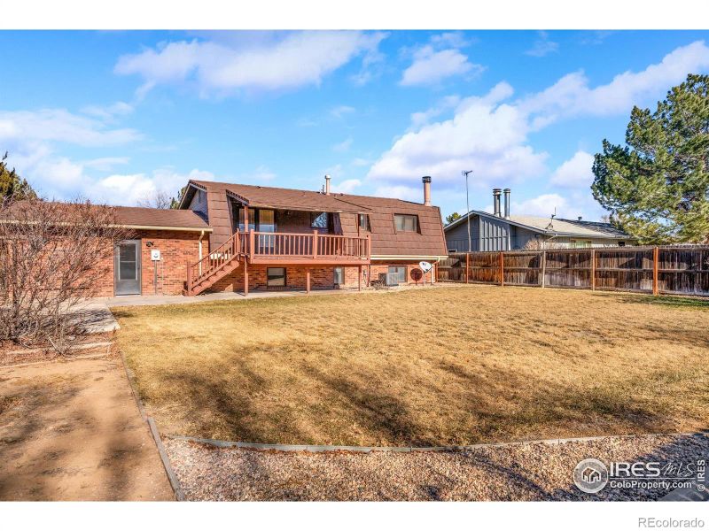 827 Locust St, Windsor, CO 80550