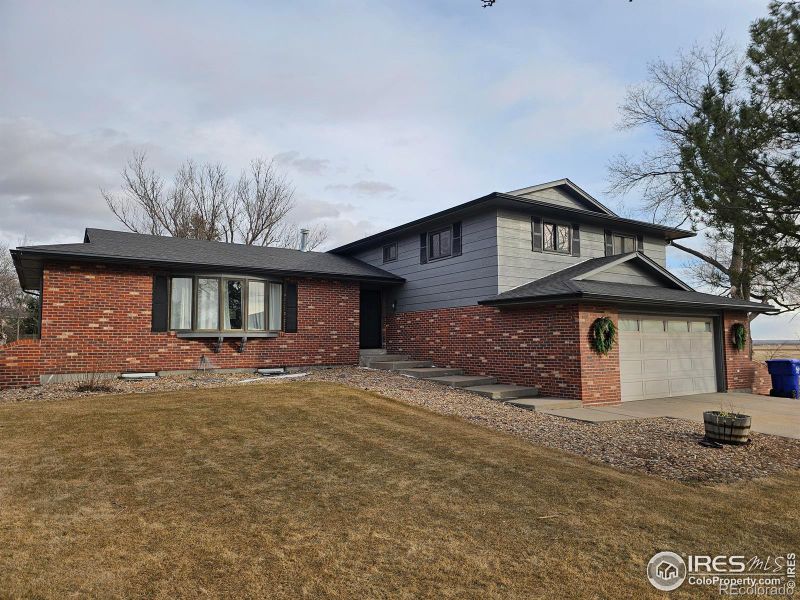 511 Pawnee Dr, Sterling, CO 80751