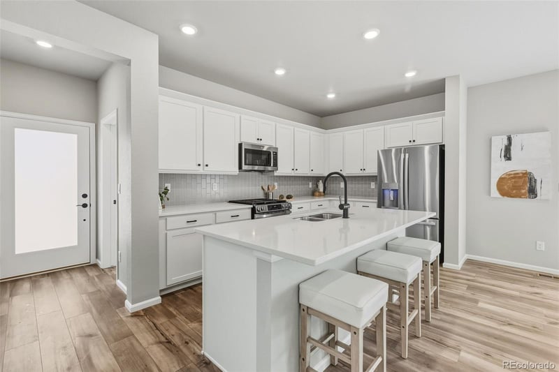 21041 E 63rd Dr, Aurora, CO 80019