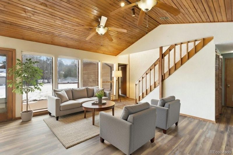 1325 Thomas Cir, Woodland Park, CO 80863