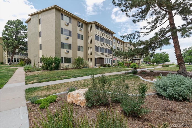 9625 E Center Ave #8A, Denver, CO 80247