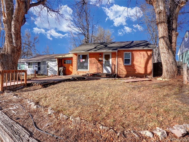 140 E 5th Ave, Longmont, CO 80504