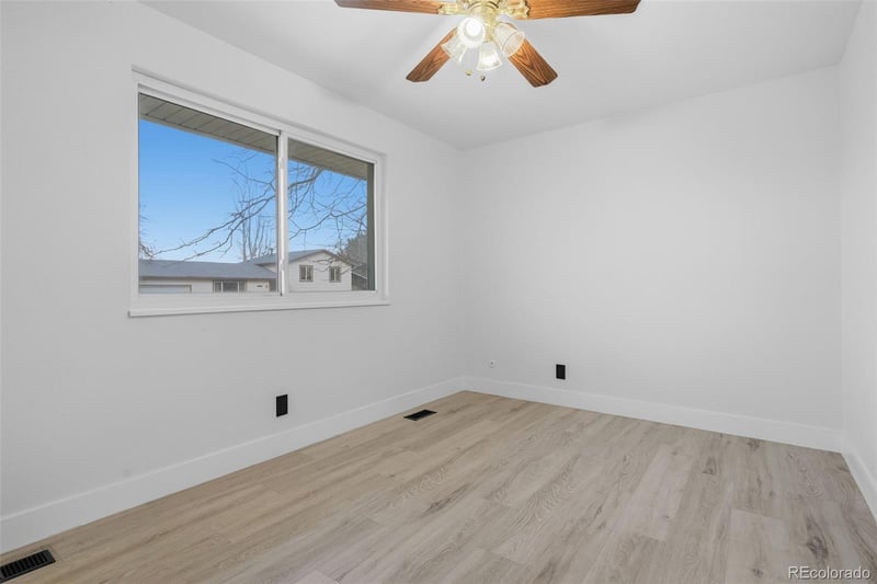 12254 E Beekman Pl, Denver, CO 80239