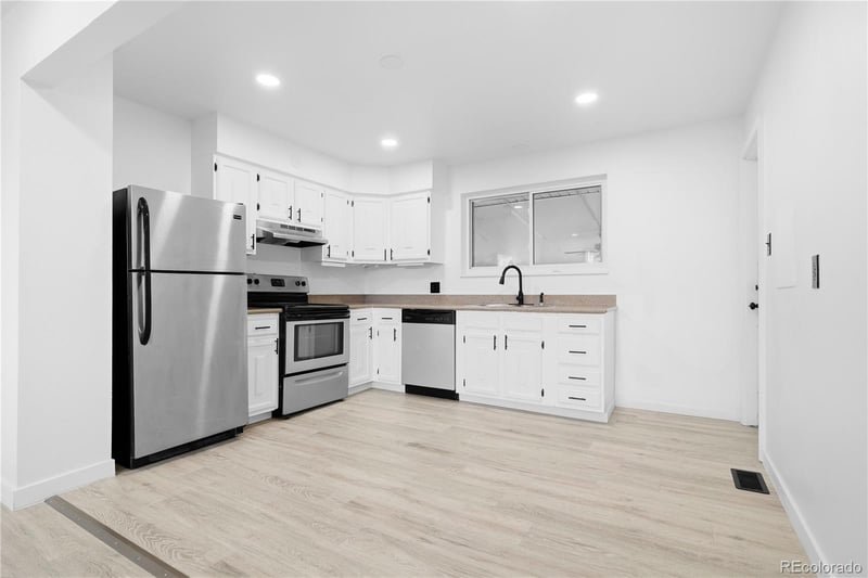 12254 E Beekman Pl, Denver, CO 80239