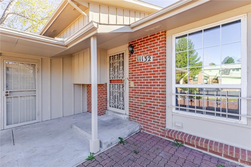11132 E Harvard Dr, Aurora, CO 80014