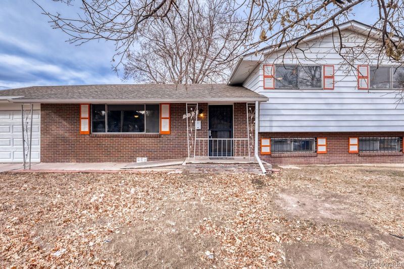 333 Empire St, Aurora, CO 80010