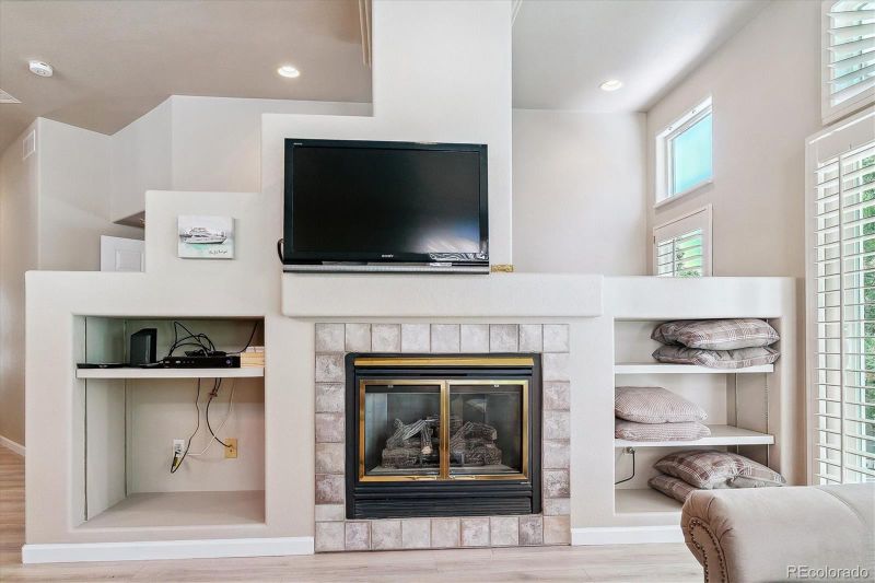 5987 S Yampa St, Aurora, CO 80016