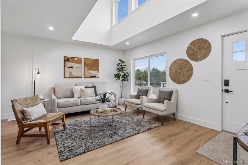1474 W Lake Ave, Littleton, CO 80120