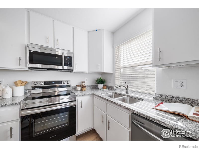 5254 Melvick Ln, Johnstown, CO 80534