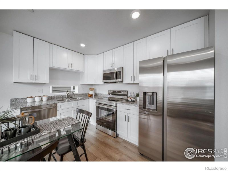 5250 Melvick Ln, Johnstown, CO 80534