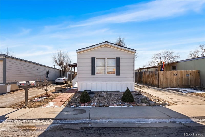 5512 Riverdale Ln, Denver, CO 80229