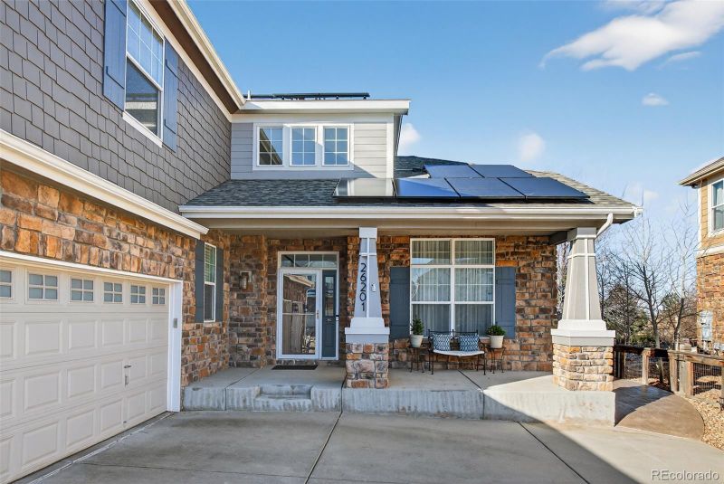 26201 E Davies Dr, Aurora, CO 80016