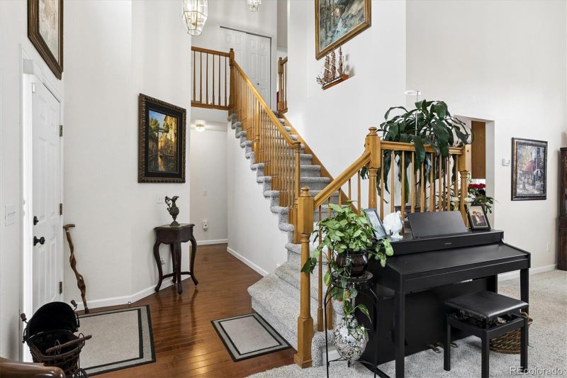 9064 Goosander Way, Littleton, CO 80126