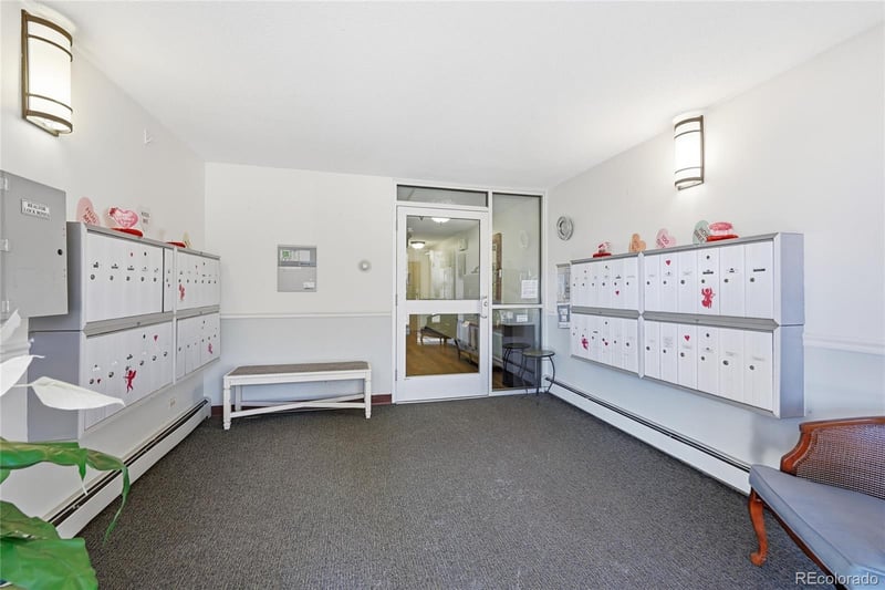 700 S Alton Way #1C, Denver, CO 80247