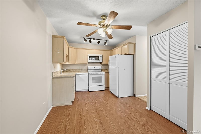 700 S Alton Way #1C, Denver, CO 80247