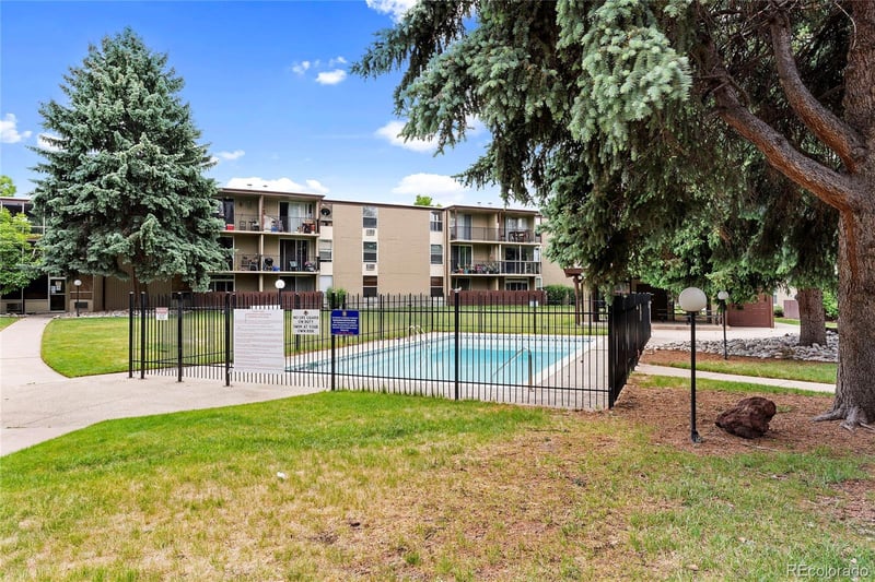 2231 S Vaughn Way #216B, Aurora, CO 80014