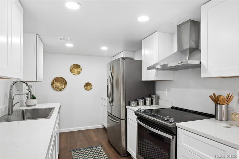 14562 E 13th Ave, Aurora, CO 80011