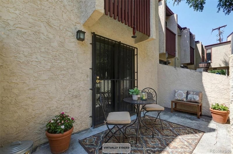 1060 S Parker Rd #9, Denver, CO 80231