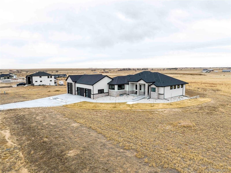 56520 E 74th Ave, Strasburg, CO 80136