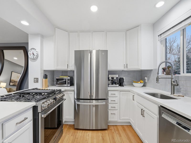 812 Poplar St, Denver, CO 80220