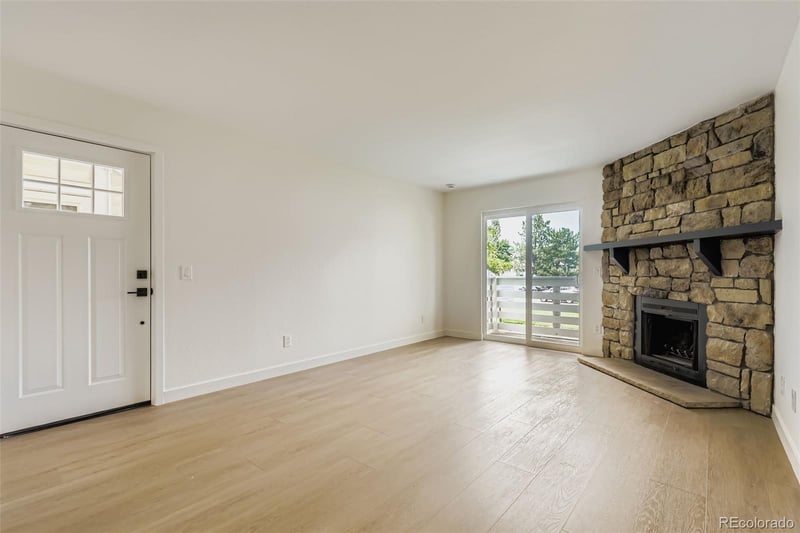 8555 Fairmount Dr #A104, Denver, CO 80247