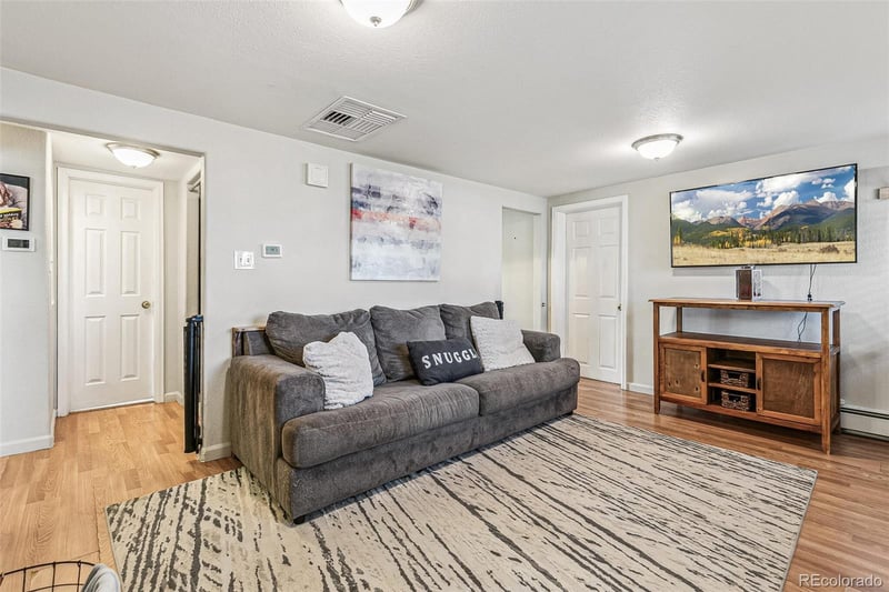 1970 Willow St, Denver, CO 80220