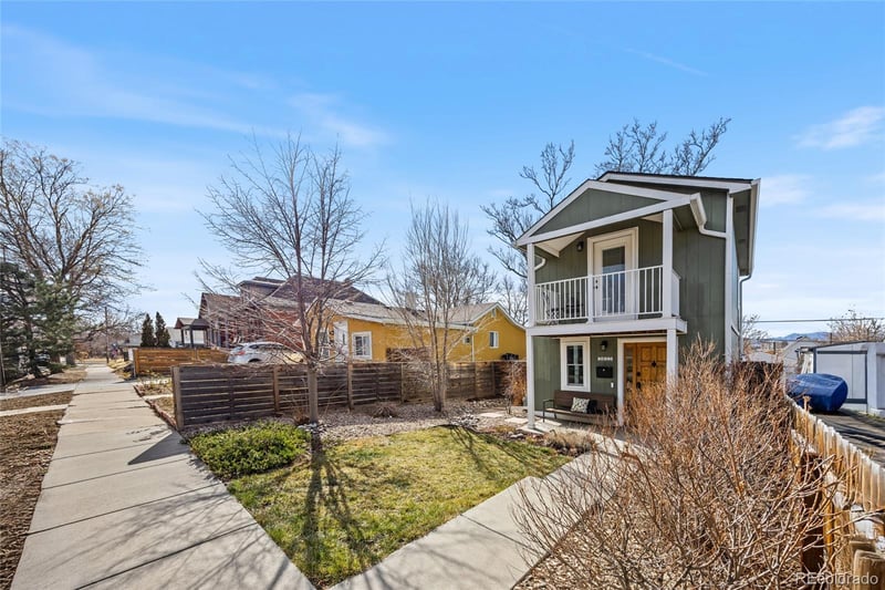 3833 N Cook St, Denver, CO 80205