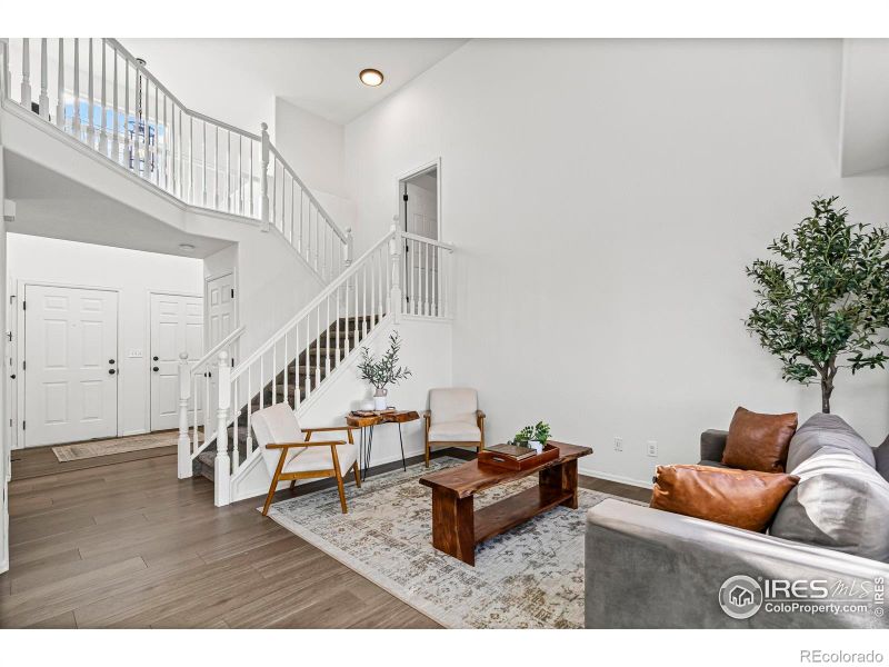 438 Hudson Ct, Fort Collins, CO 80525