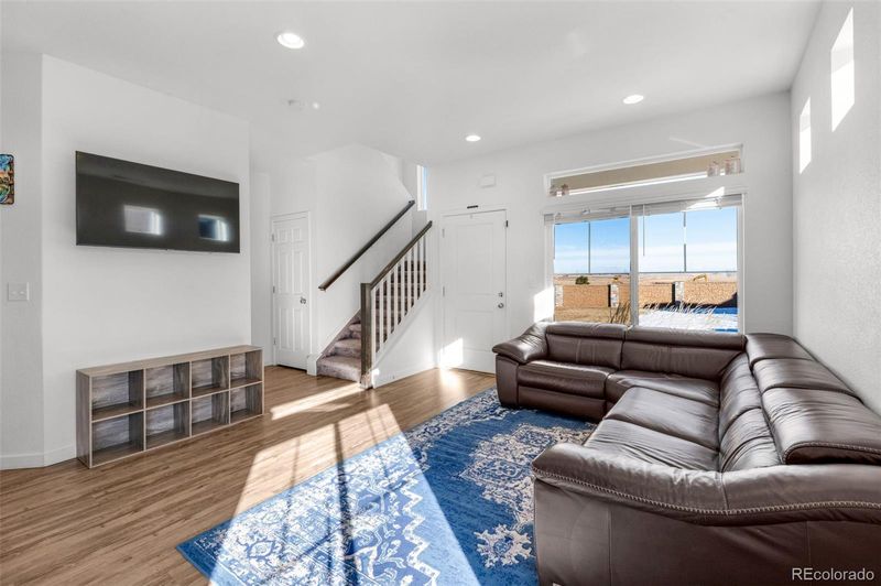 6407 Rockcorry Hts, Colorado Springs, CO 80927