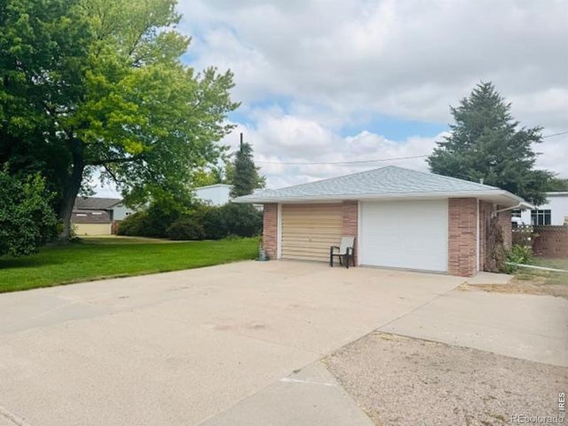 315 E Emerson St, Holyoke, CO 80734