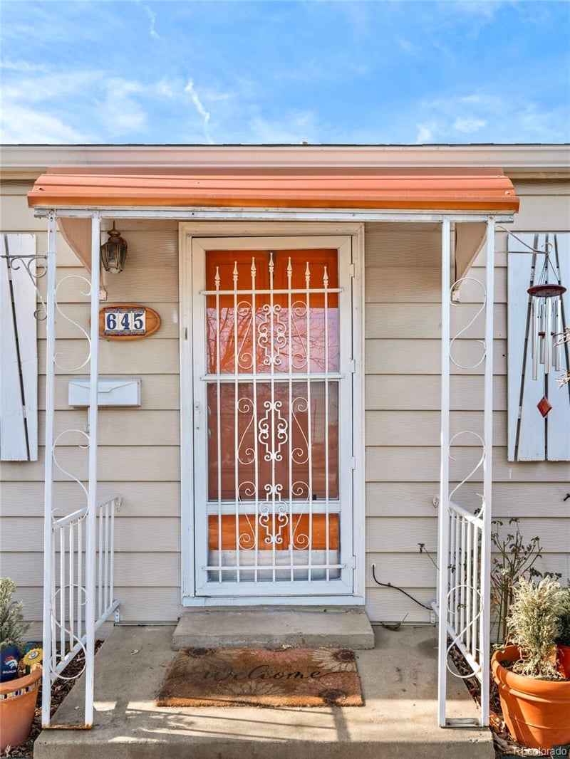 645 S Pecos St, Denver, CO 80223