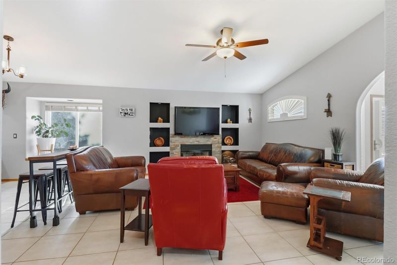 14020 Nichlas Ct, Colorado Springs, CO 80921