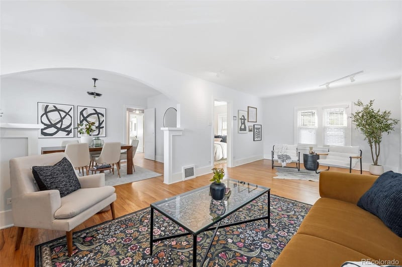 2332 N Glencoe St, Denver, CO 80207