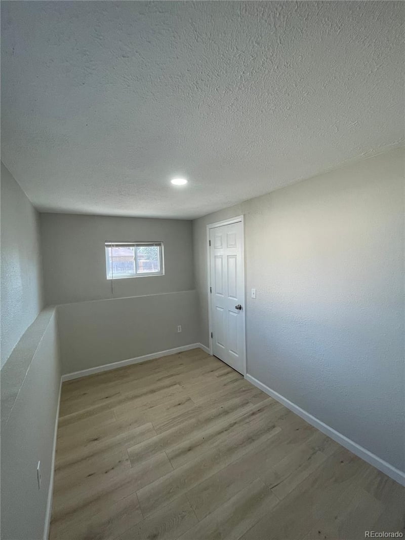 3210 W Longfellow Pl, Denver, CO 80221