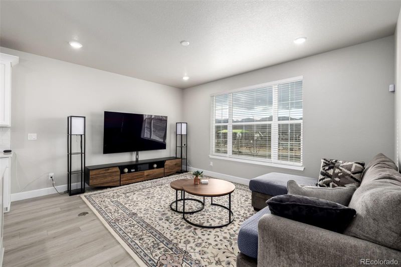 8145 Monte Vista Cir, Littleton, CO 80125