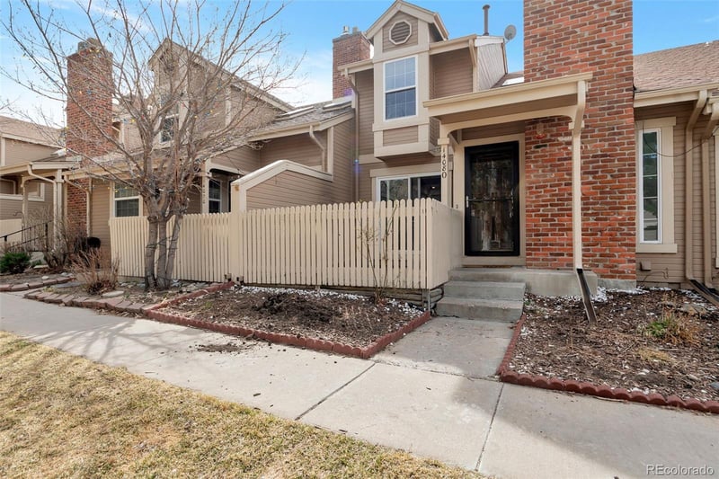 14080 E Quinn Cir, Aurora, CO 80015