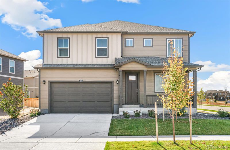 811 N Deer Park St, Watkins, CO 80137