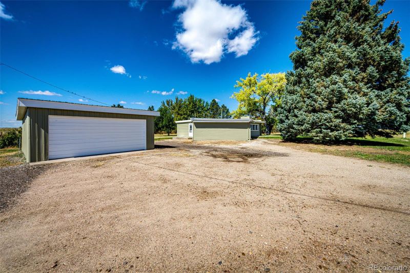 8475 Strasburg Rd, Strasburg, CO 80136