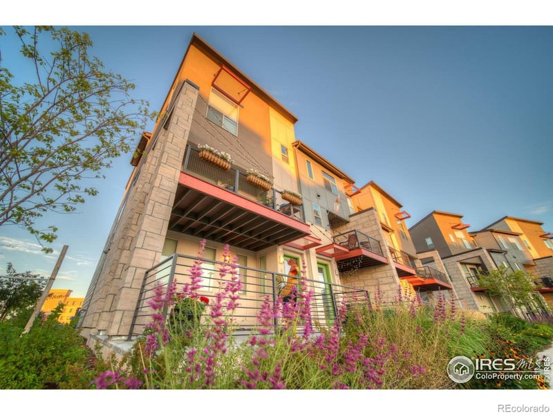 4931 Valentia St, Denver, CO 80238