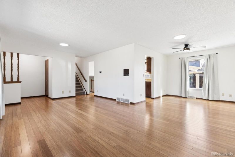 1302 S Billings St, Aurora, CO 80012